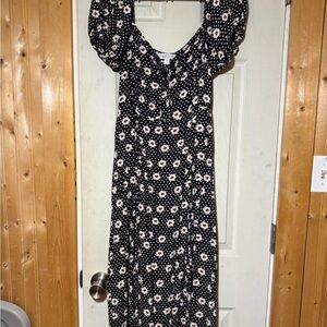 Miss Selfridge Black and White Floral Long Sleeve Dress